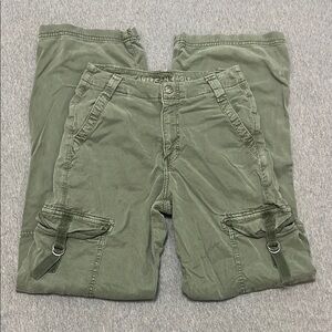 American Eagle Dreamy Drape Cargo Pants Green Size 00